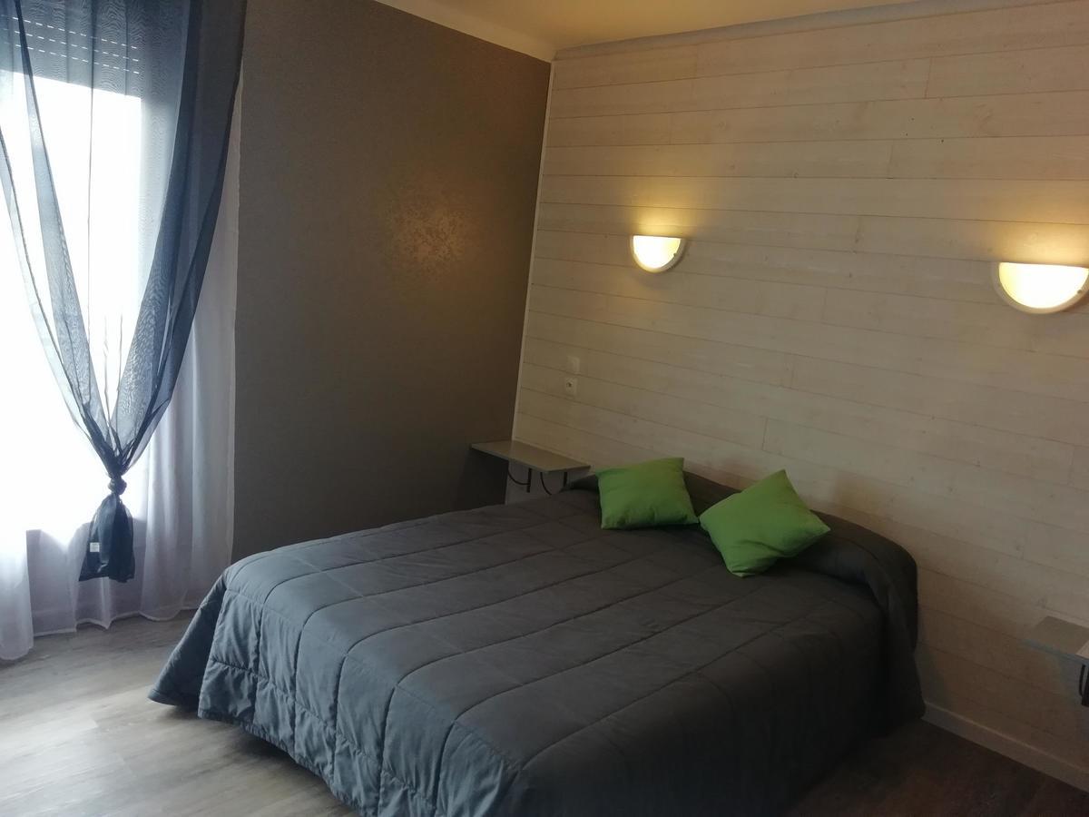 Hotel L'Oustalet Font-Romeu-Odeillo-Via Exterior photo